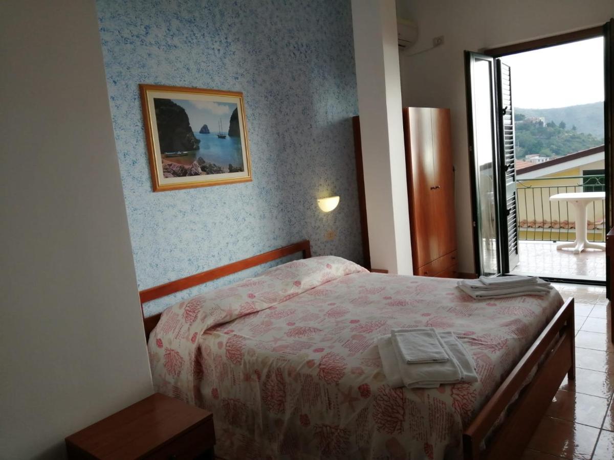 Parigino Hotel Палинуро Екстериор снимка