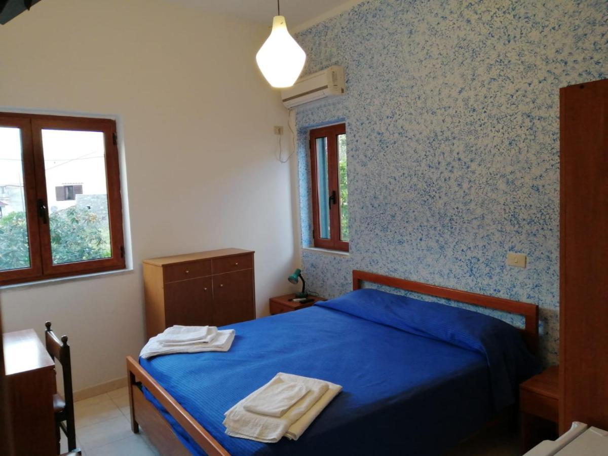 Parigino Hotel Палинуро Екстериор снимка